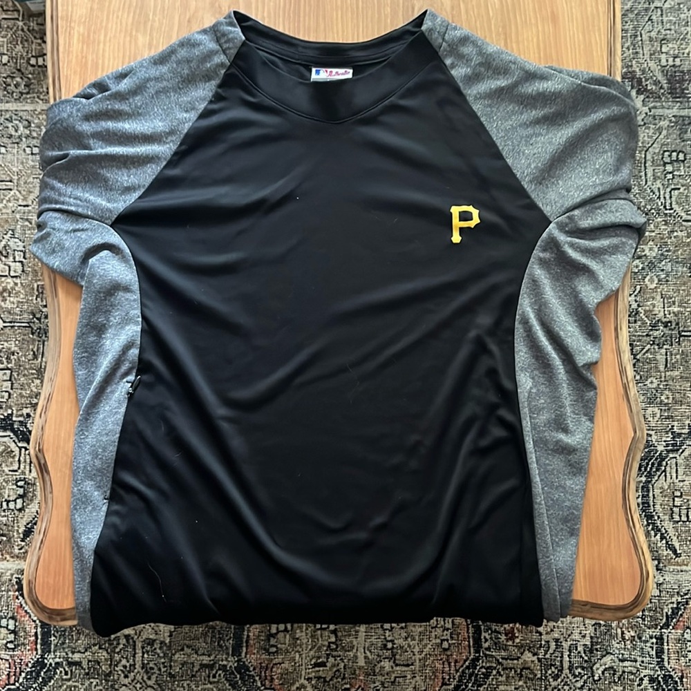 Pittsburgh Pirates 3/4 sleeve Gray\Black baseball tea
